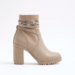Steve Madden Tan Ankle Boots